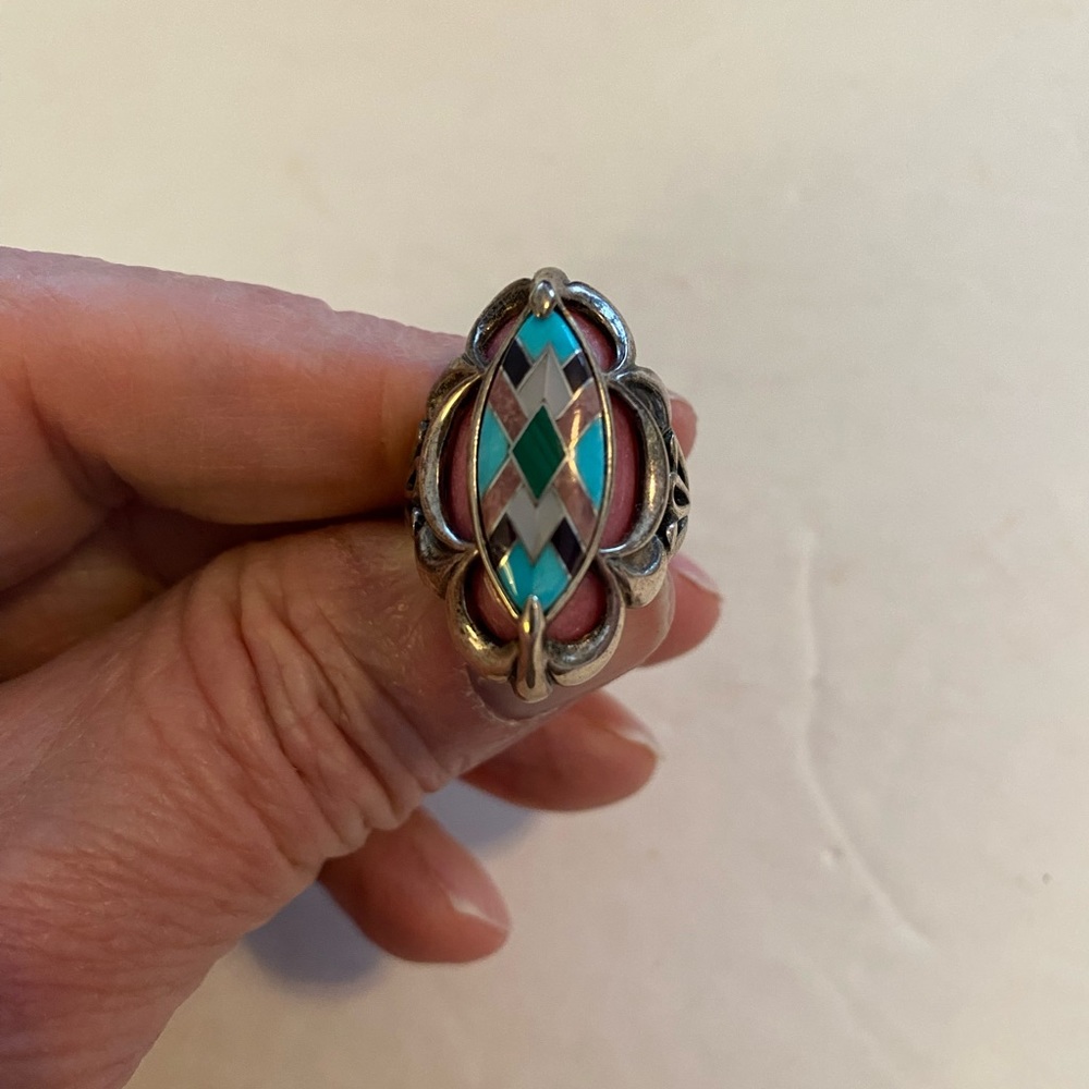 Beautiful Sterling Silver Turquoise Ring Size 7 - Picture 2 of 5